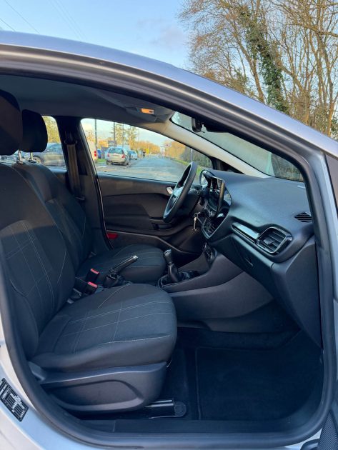 FORD FIESTA VII 1.1 85 CH BVM5 TREND BUSINESS NAV 2019