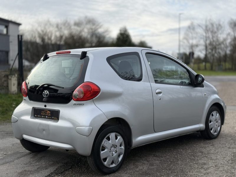 TOYOTA AYGO 1.0 VVT-i 68 ch Confort Pack – CHAÎNE – Économique – Révisée & Garantie 6 mois 