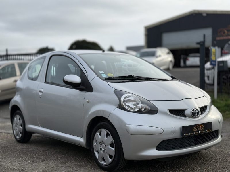 TOYOTA AYGO 1.0 VVT-i 68 ch Confort Pack – CHAÎNE – Économique – Révisée & Garantie 6 mois 