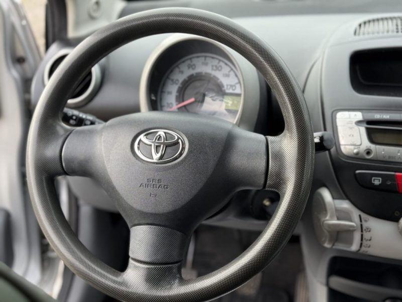 TOYOTA AYGO 1.0 VVT-i 68 ch Confort Pack – CHAÎNE – Économique – Révisée & Garantie 6 mois 