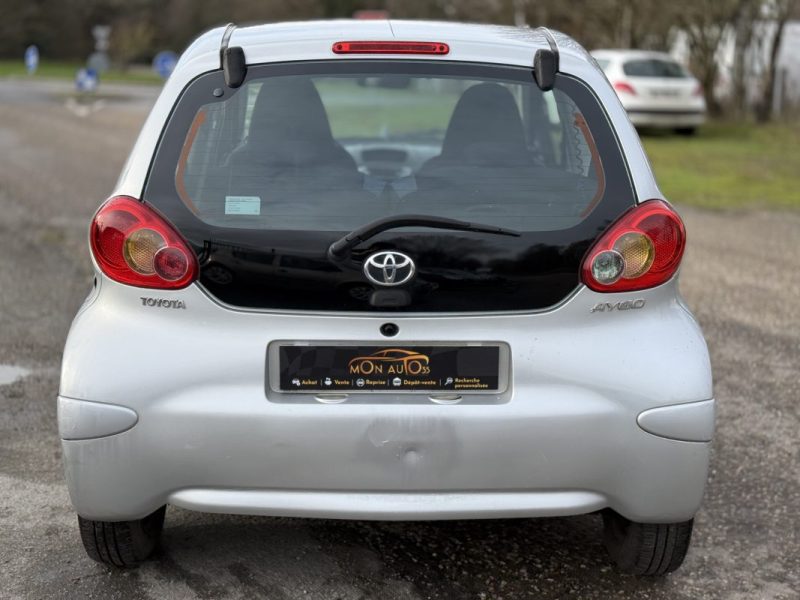 TOYOTA AYGO 1.0 VVT-i 68 ch Confort Pack – CHAÎNE – Économique – Révisée & Garantie 6 mois 