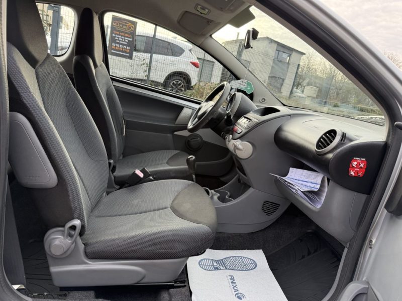 TOYOTA AYGO 1.0 VVT-i 68 ch Confort Pack – CHAÎNE – Économique – Révisée & Garantie 6 mois 