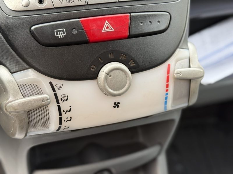 TOYOTA AYGO 1.0 VVT-i 68 ch Confort Pack – CHAÎNE – Économique – Révisée & Garantie 6 mois 