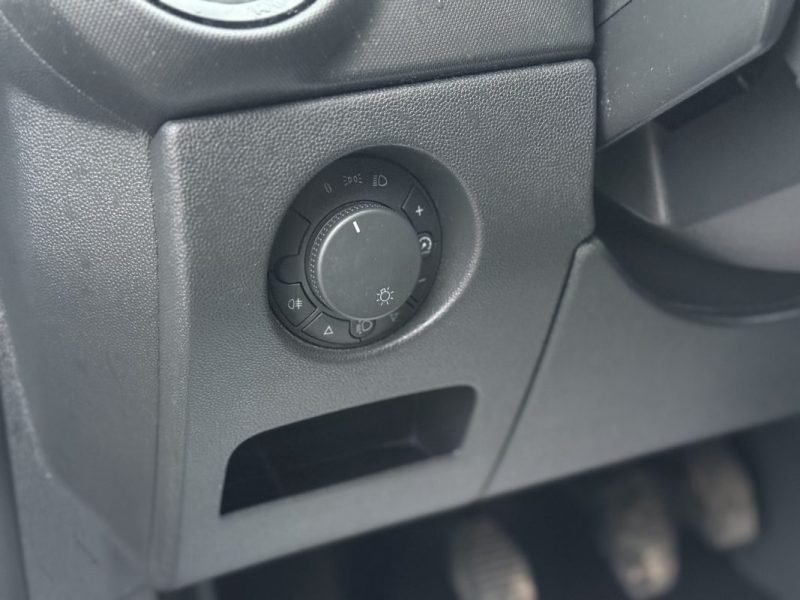 OPEL CORSA 1.3 CDTI 75 ch Cool Line 2 – Économique – Très Fiable – Révisée & Garantie 6 mois