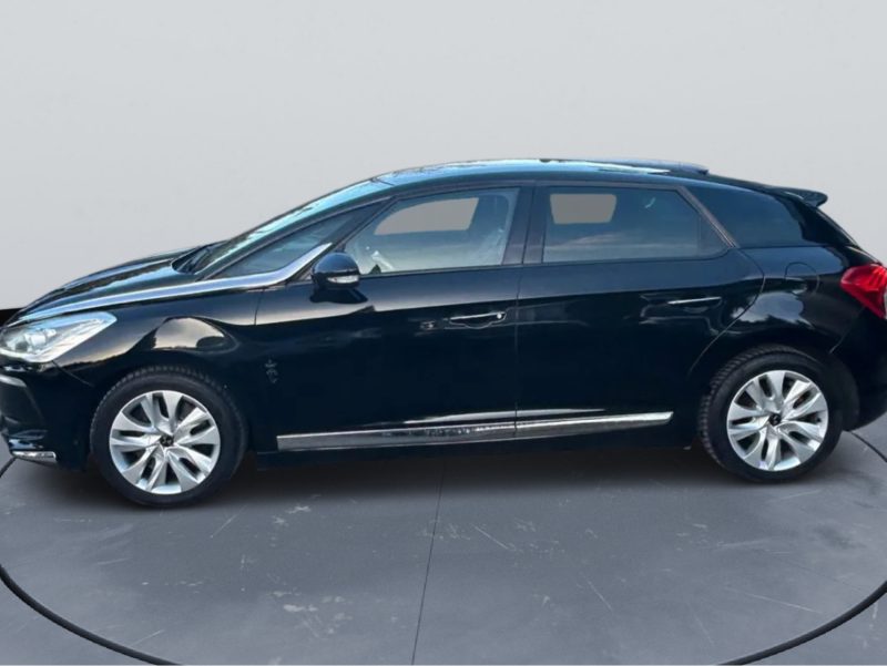 CITROEN DS5 1.6 THP 16V 200CH SPORT CHIC 