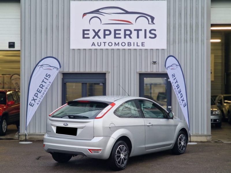 FORD FOCUS 1.6 i PACK CONCEPT 100CV 