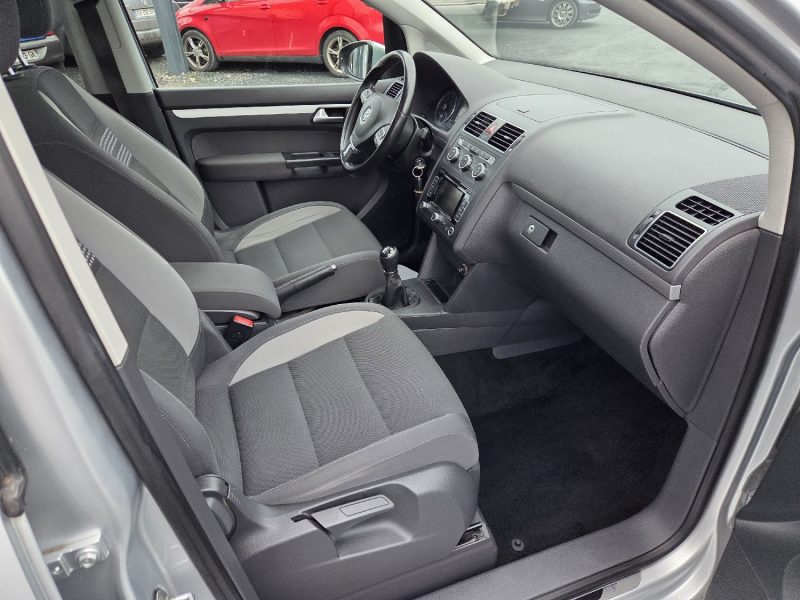 VOLKSWAGEN TOURAN 1.2 TSI 105CH LIFE 2013 166000 km 