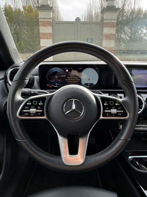 MERCEDES CLASSE A180 136ch PROGESSIVE LINE / CAMÉRA DE RECUL / SIÈGES CHAUFFANTS