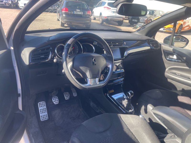 DS DS3 1.2 TURBO 110CH BE CHIC S&S 127MKM