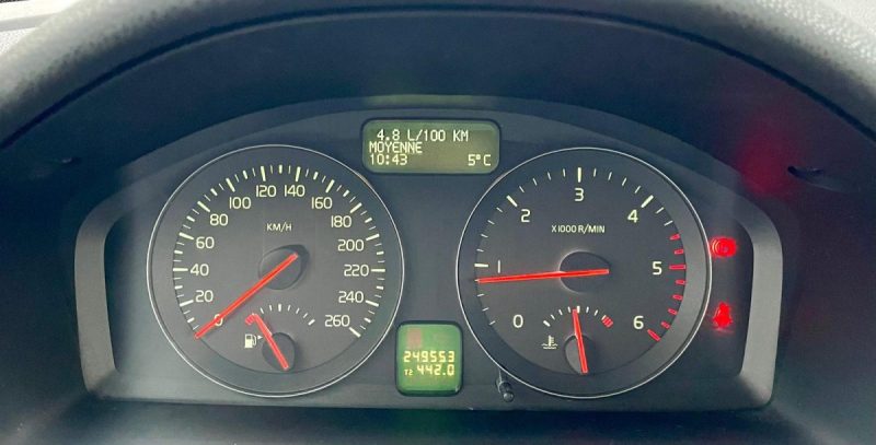 VOLVO S40 1.6D 110 MOMENTUM 