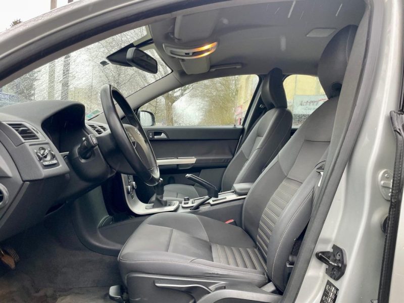 VOLVO S40 1.6D 110 MOMENTUM 