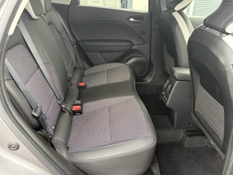 Renault Captur 1.3 TCe 140ch Techno / BOSE / Gd écran 9,2 / Camera / Régulateur adaptatif / Cockpit 