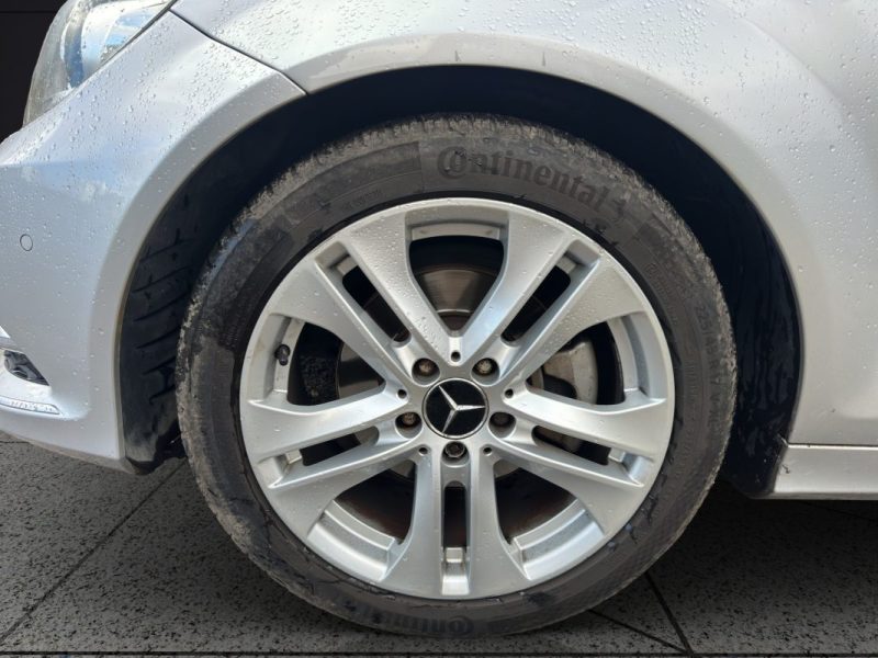 MERCEDES CLASSE C III 220 CDI BLUEEFFINCIENCY AVANTGARDE EXECUTIVE 7G-TRONIC