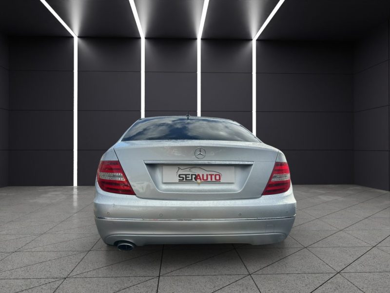 MERCEDES CLASSE C III 220 CDI BLUEEFFINCIENCY AVANTGARDE EXECUTIVE 7G-TRONIC
