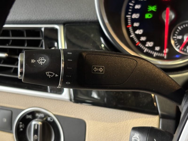MERCEDES BENZ CLASSE GLE AMG LINE 3.0 V6 258 / KEYLESS / CARPLAY / CAMERA 360 / VOLANT CHAUFFANT 