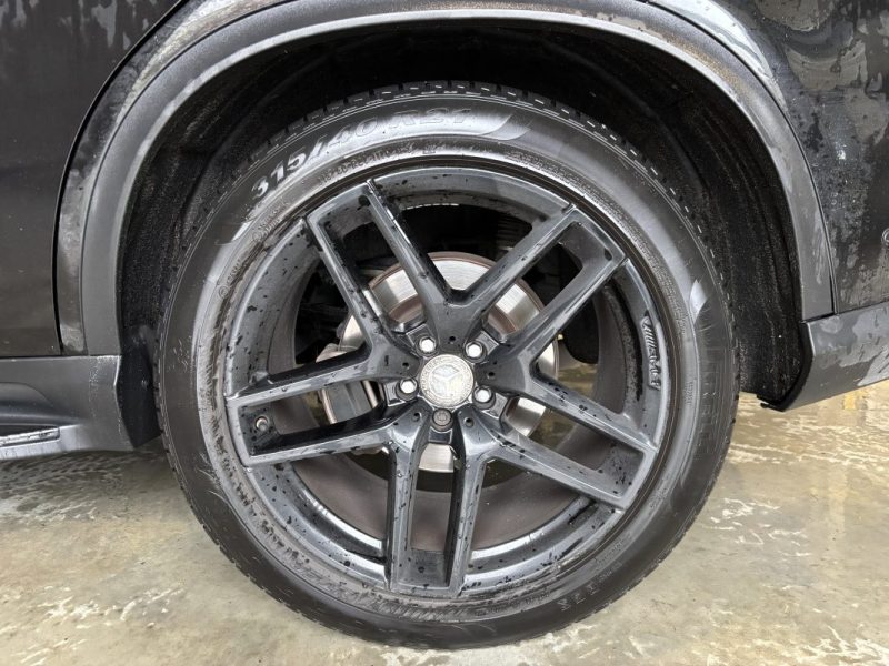 MERCEDES BENZ CLASSE GLE AMG LINE 3.0 V6 258 / KEYLESS / CARPLAY / CAMERA 360 / VOLANT CHAUFFANT 