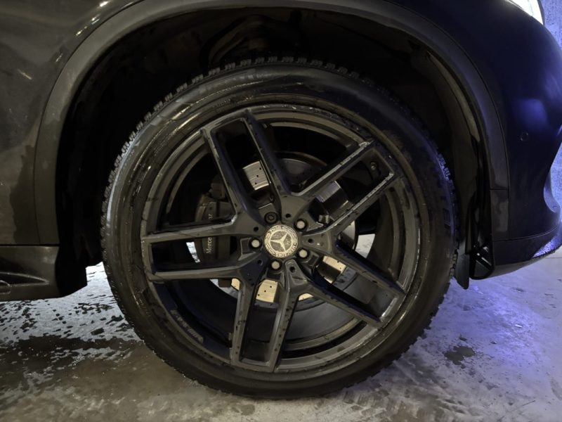 MERCEDES BENZ CLASSE GLE AMG LINE 3.0 V6 258 / KEYLESS / CARPLAY / CAMERA 360 / VOLANT CHAUFFANT 