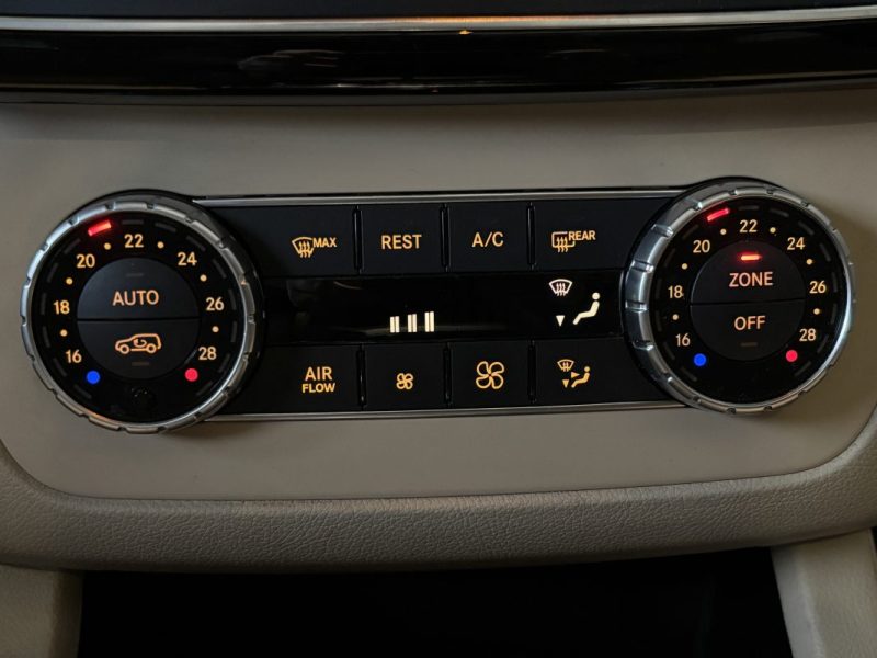 MERCEDES BENZ CLASSE GLE AMG LINE 3.0 V6 258 / KEYLESS / CARPLAY / CAMERA 360 / VOLANT CHAUFFANT 