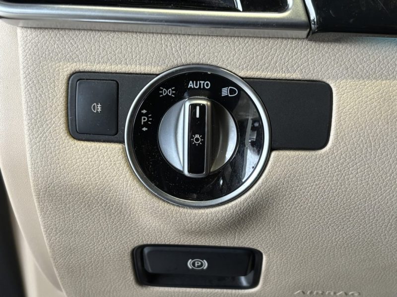 MERCEDES BENZ CLASSE GLE AMG LINE 3.0 V6 258 / KEYLESS / CARPLAY / CAMERA 360 / VOLANT CHAUFFANT 