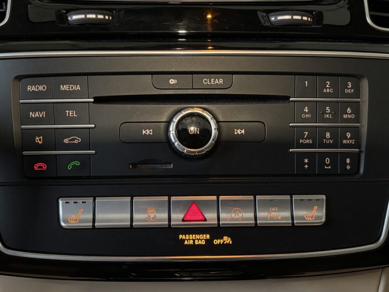 MERCEDES BENZ CLASSE GLE AMG LINE 3.0 V6 258 / KEYLESS / CARPLAY / CAMERA 360 / VOLANT CHAUFFANT 