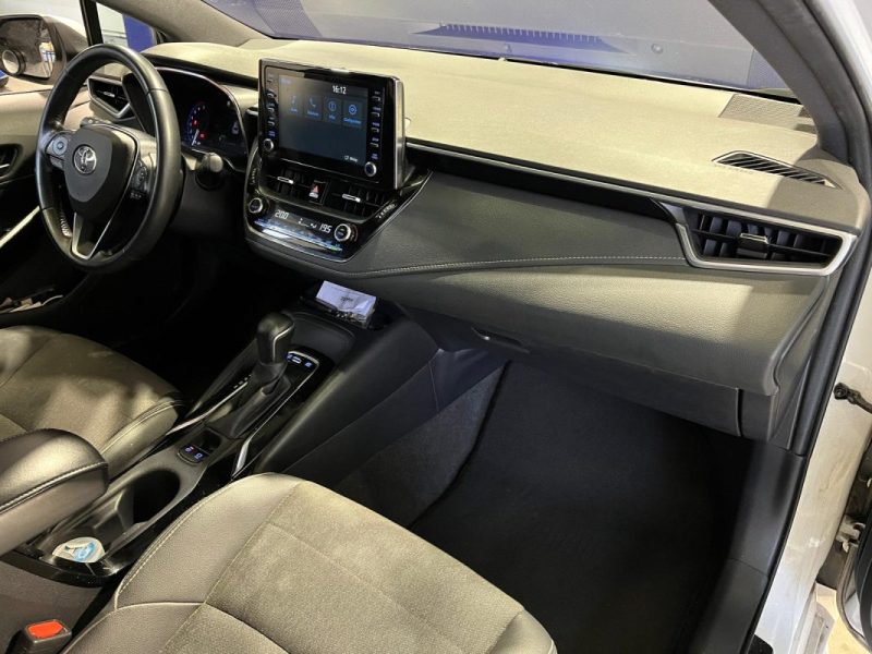 TOYOTA COROLLA 122H DESIGN MY21 