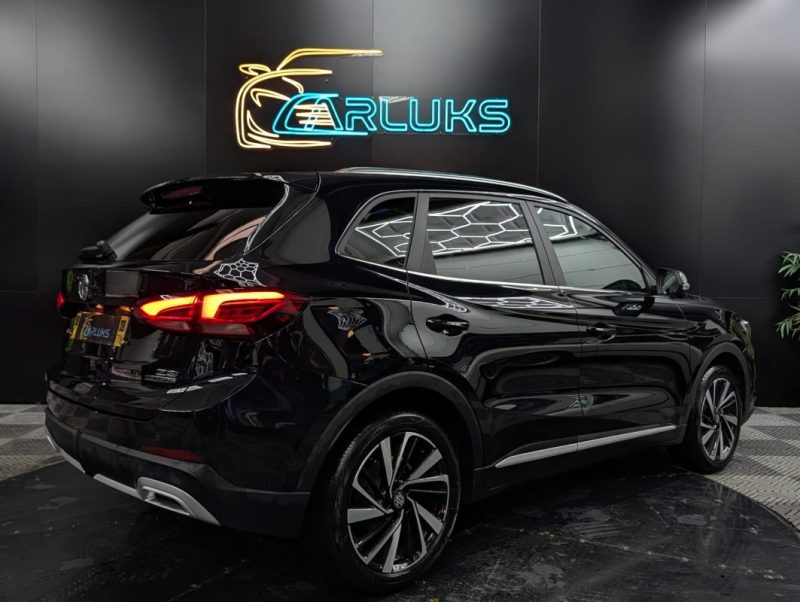 MG ZS 1.5 HYBRID+ 197 cv LUXURY 