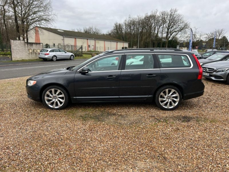 VOLVO V70 D3 136 CH START&STOP MOMENTUM