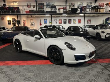 PORSCHE 911 CARRERA CABRIOLET 3.0 370CH PDK 2016