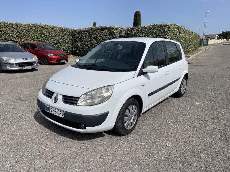 RENAULT MEGANE SCENIC BOITE AUTO CT OK GARANTIE
