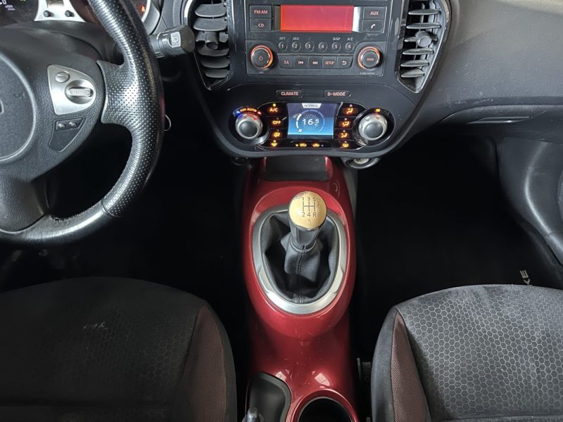 NISSAN  JUKE  1.6i 117ch bvm  2011