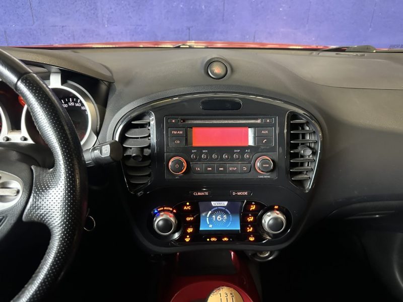 NISSAN  JUKE  1.6i 117ch bvm  2011