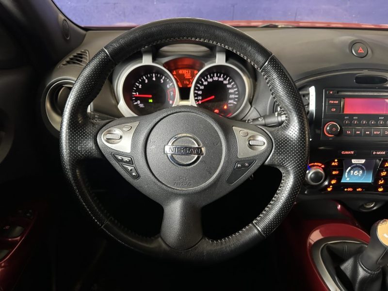 NISSAN  JUKE  1.6i 117ch bvm  2011