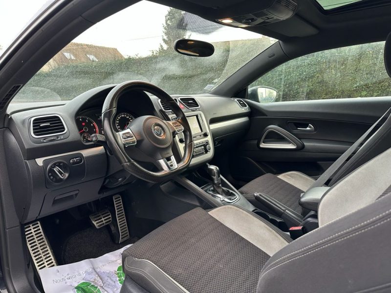 VOLKSWAGEN  SCIROCCO  R LINE 1.4 160CV 2011