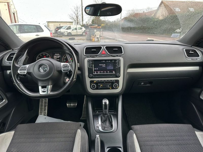 VOLKSWAGEN  SCIROCCO  R LINE 1.4 160CV GARANTIE 1 ANS