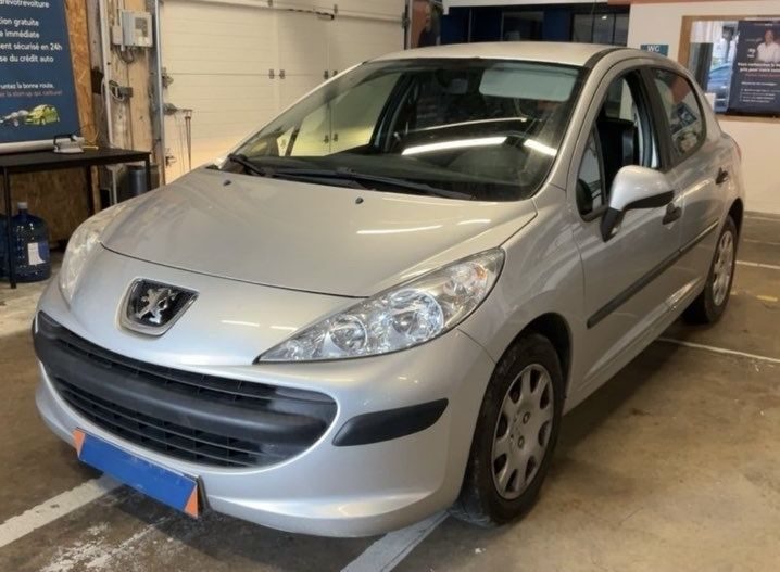 PEUGEOT 207 1.4I 