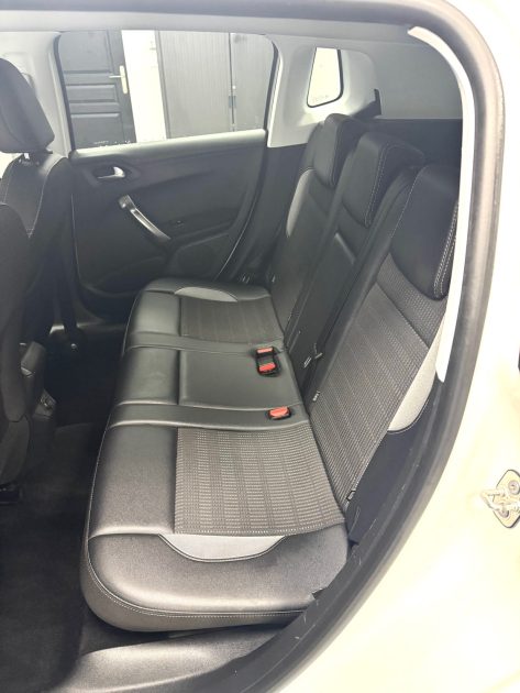 PEUGEOT 2008 1.2 ESSENCE 130CH ALLURE BVM6 S&S 2019
