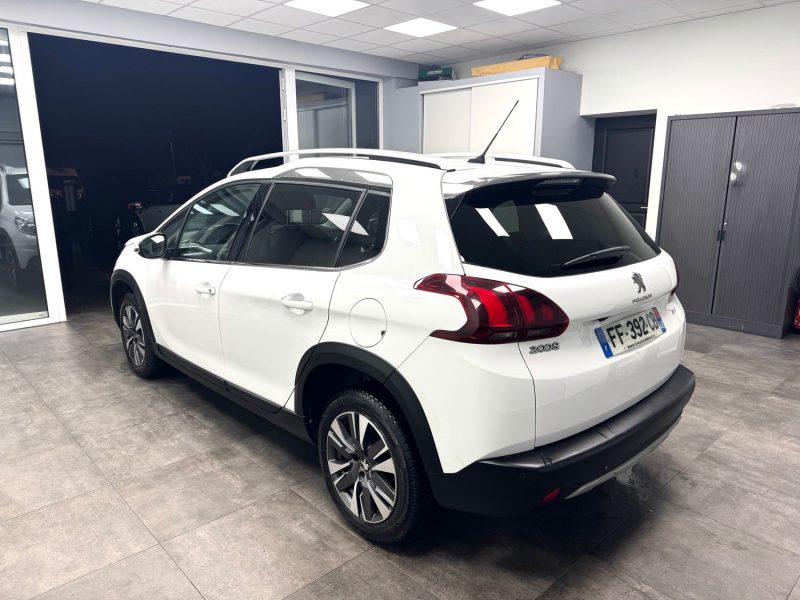 PEUGEOT 2008 1.2 ESSENCE 130CH ALLURE BVM6 S&S 2019