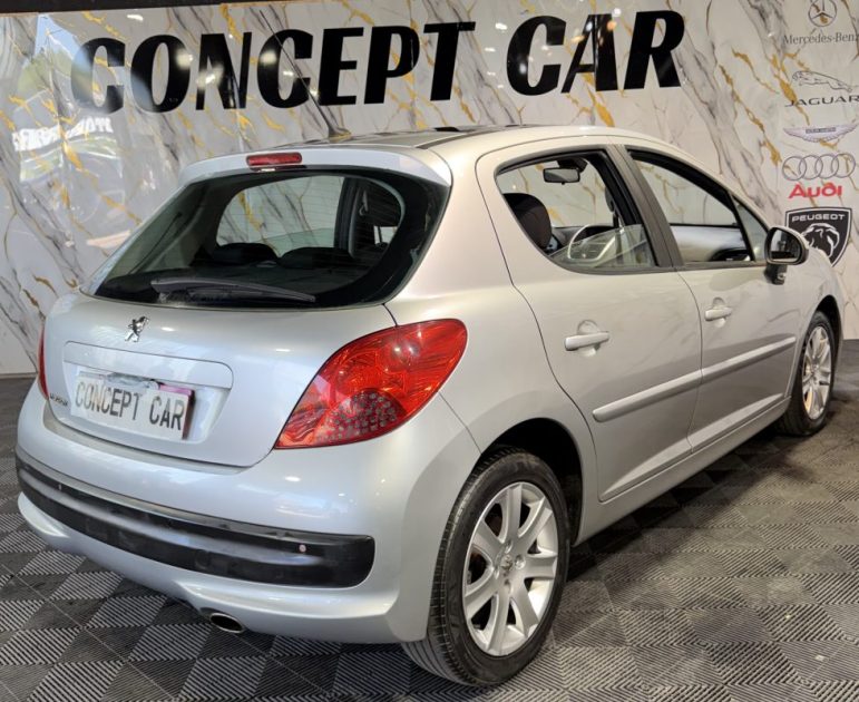 PEUGEOT 207 - 1.4e 75ch Urban - 2006 - 83 263Kms - Distrib Ok - Suivit Complet PEUGEOT