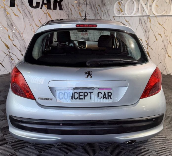 PEUGEOT 207 - 1.4e 75ch Urban - 2006 - 83 263Kms - Distrib Ok - Suivit Complet PEUGEOT