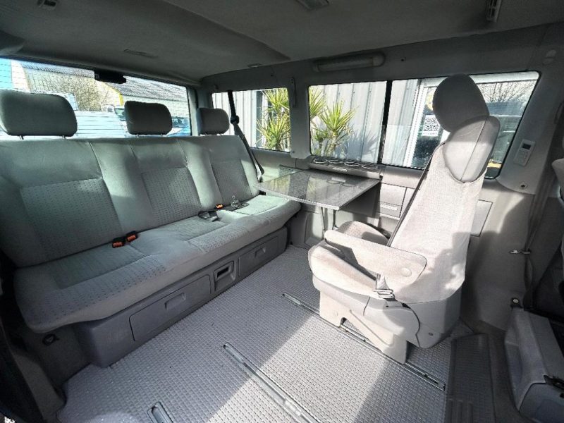 VOLKSWAGEN MULTIVAN  MULTIVAN  2.5 TDI L5 TURBO 2000