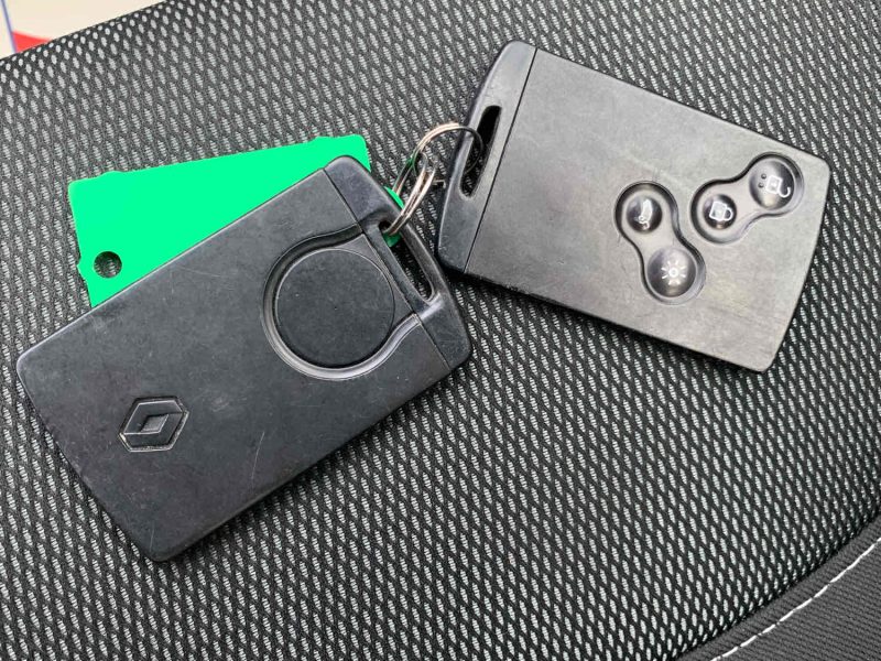 RENAULT CLIO IV 1.5 DCI 90CH ENERGY INTENS ECO² 90G 2014