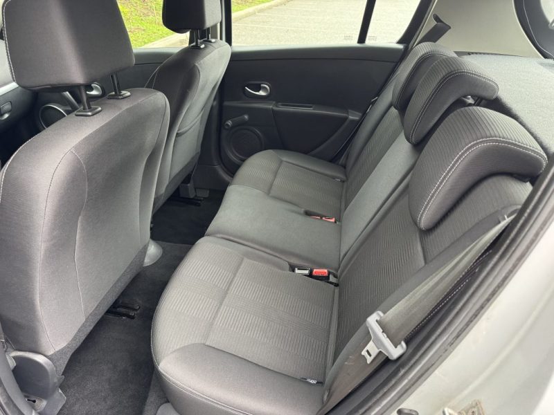 RENAULT CLIO 1.2 DYNAMIQUE 75 2009