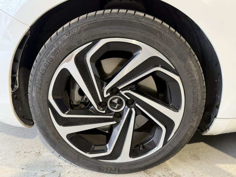 DS DS5 2.0 BLUE HDI 180CH SPORT CHIC  