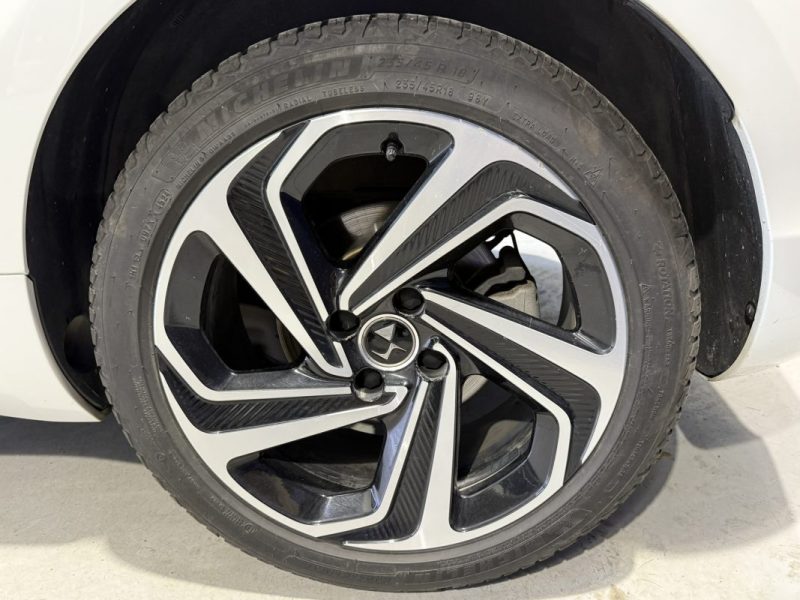 DS DS5 2.0 BLUE HDI 180CH SPORT CHIC  