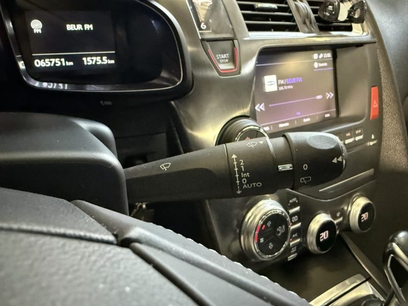 DS DS5 2.0 BLUE HDI 180CH SPORT CHIC  