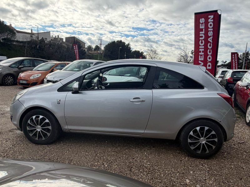 OPEL CORSA 1.2 TWINPORT GPL 111 2010