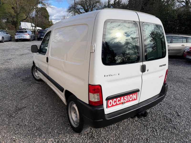🚐 Peugeot Partner 1.6 HDi – Économique & Pratique