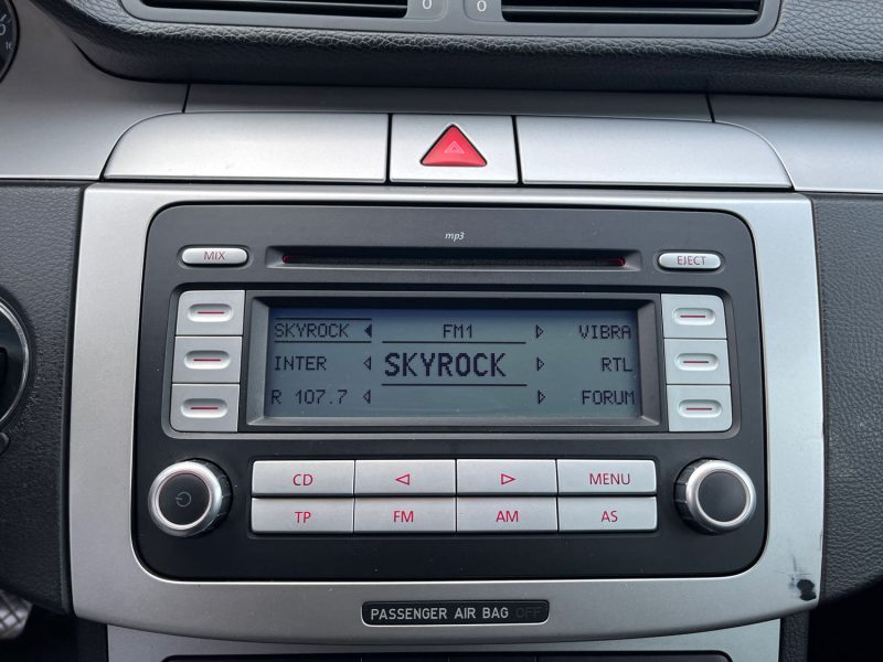 VOLKSWAGEN PASSAT VOLKSWAGEN PASSAT 1.9 TDI 105 CV -  MOTEUR CHANGE 181 000 KM AVEC FACTURE 