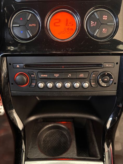 Citroën DS3 1.6 VTi Chic – Look Sébastien Loeb – CarPlay – Caméra de recul – garantie 12mois 