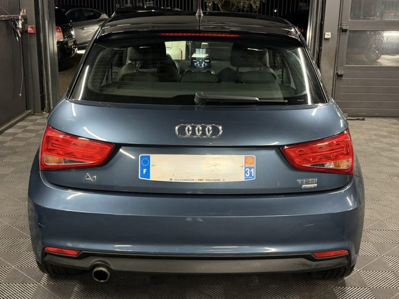 AUDI A1 PHASE 2 SPORTBACK 1.0 TFSI 95 Cv ULTRA / BOITE AUTOMATIQUE 5 PORTES - GARANTIE 1 AN
